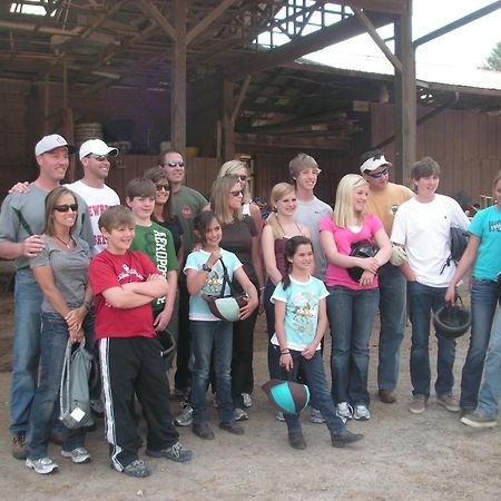 Arrowmont Stables & Cabins Cullowhee エクステリア 写真