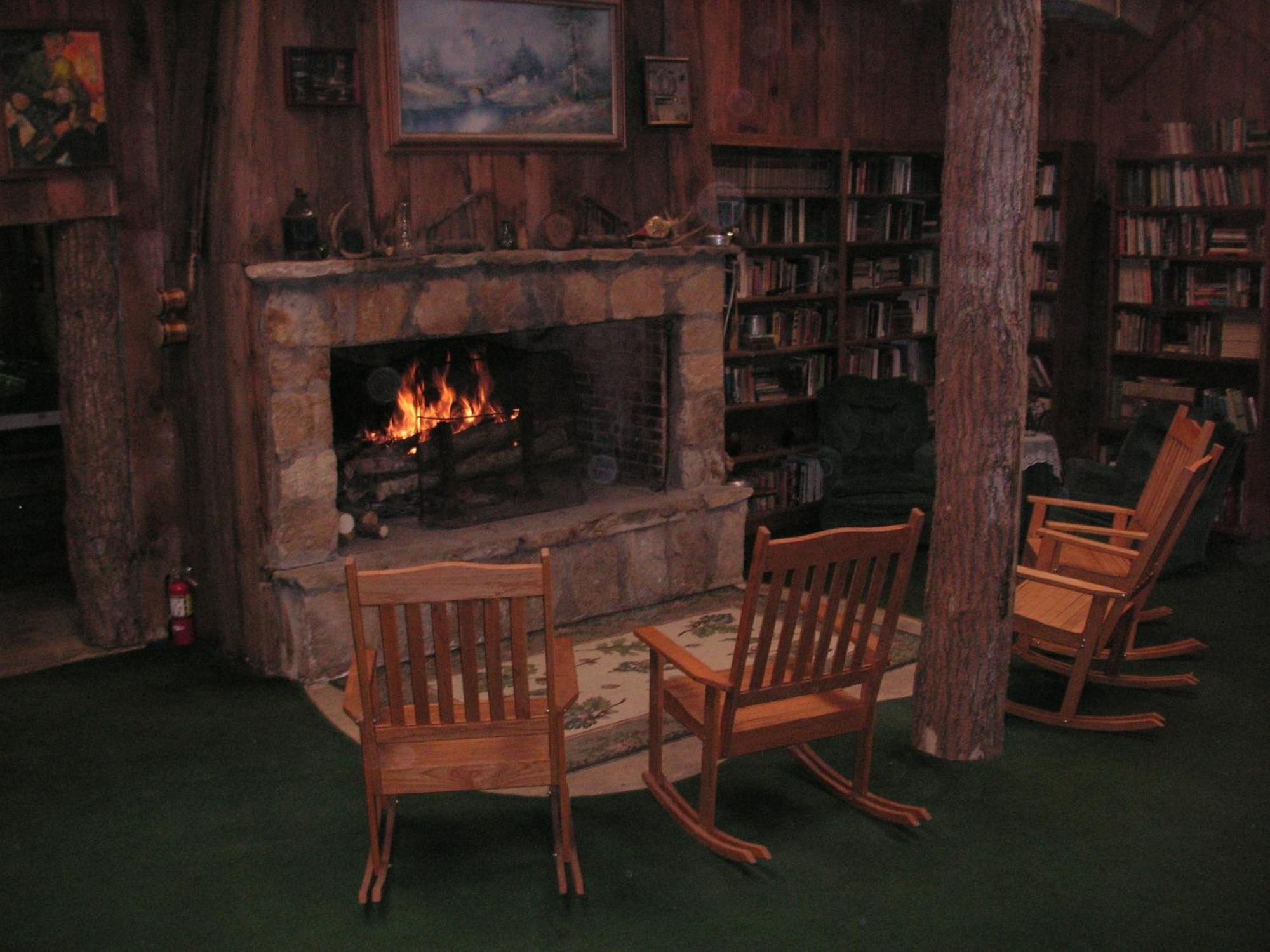 Arrowmont Stables & Cabins Cullowhee エクステリア 写真